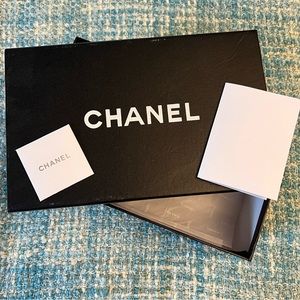 CHANEL Vintage Empty Shoe Box & Tissue Paper